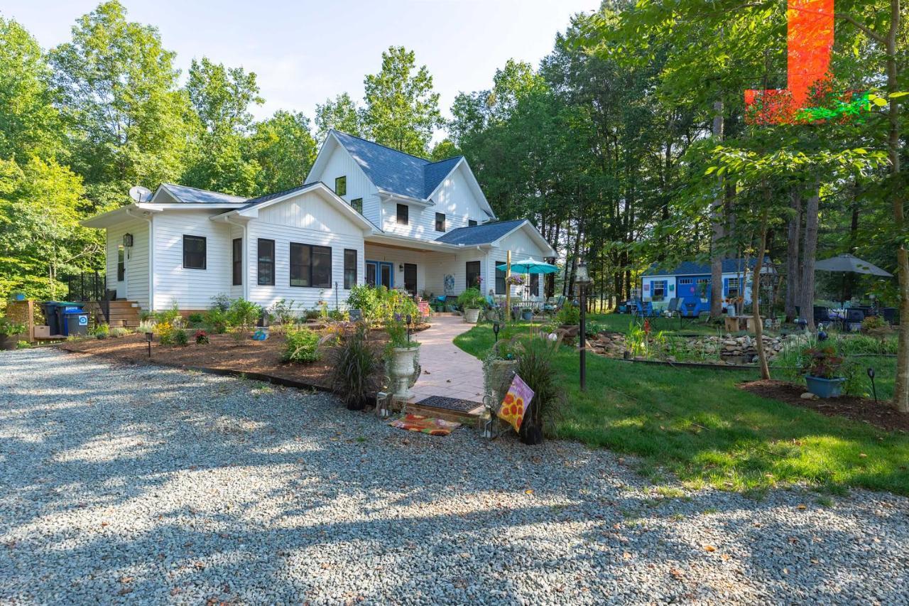 Charming Charlottesville Apt With Outdoor Space! Exterior photo