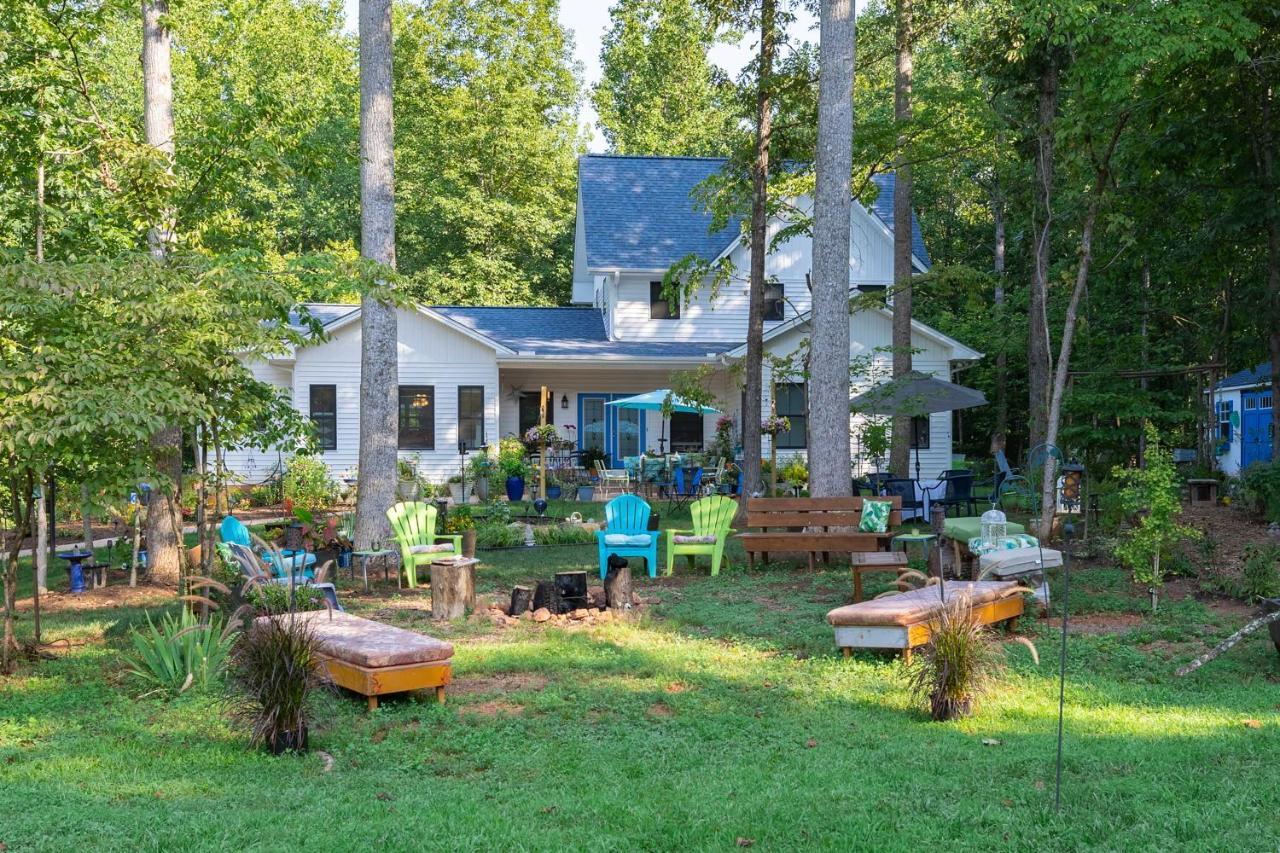 Charming Charlottesville Apt With Outdoor Space! Exterior photo
